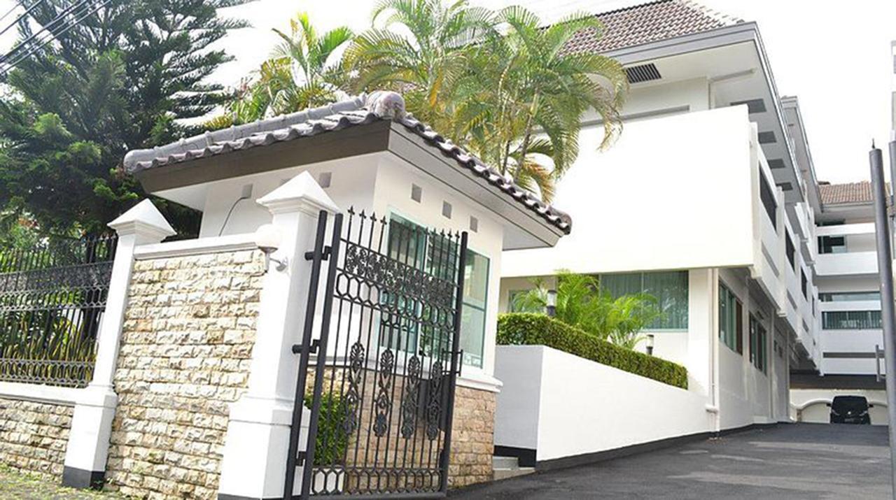 Kusuma Atmadja Residence Jakarta Luaran gambar